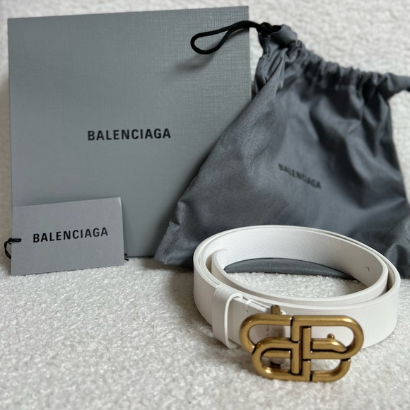 Balenciaga white BB belt. - Picture 2 of 2